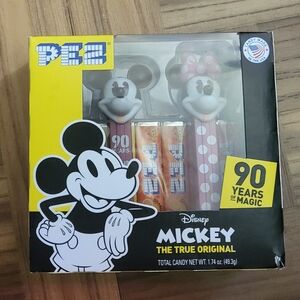 Pez Disney 90 Years of Magic set .. Mickey and Minnie - unopened